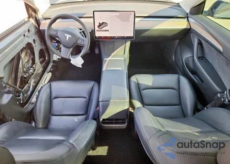 2022 Tesla Model 3 z USA, uszkodzony, nr VIN 5YJ3E1EB5NF119444